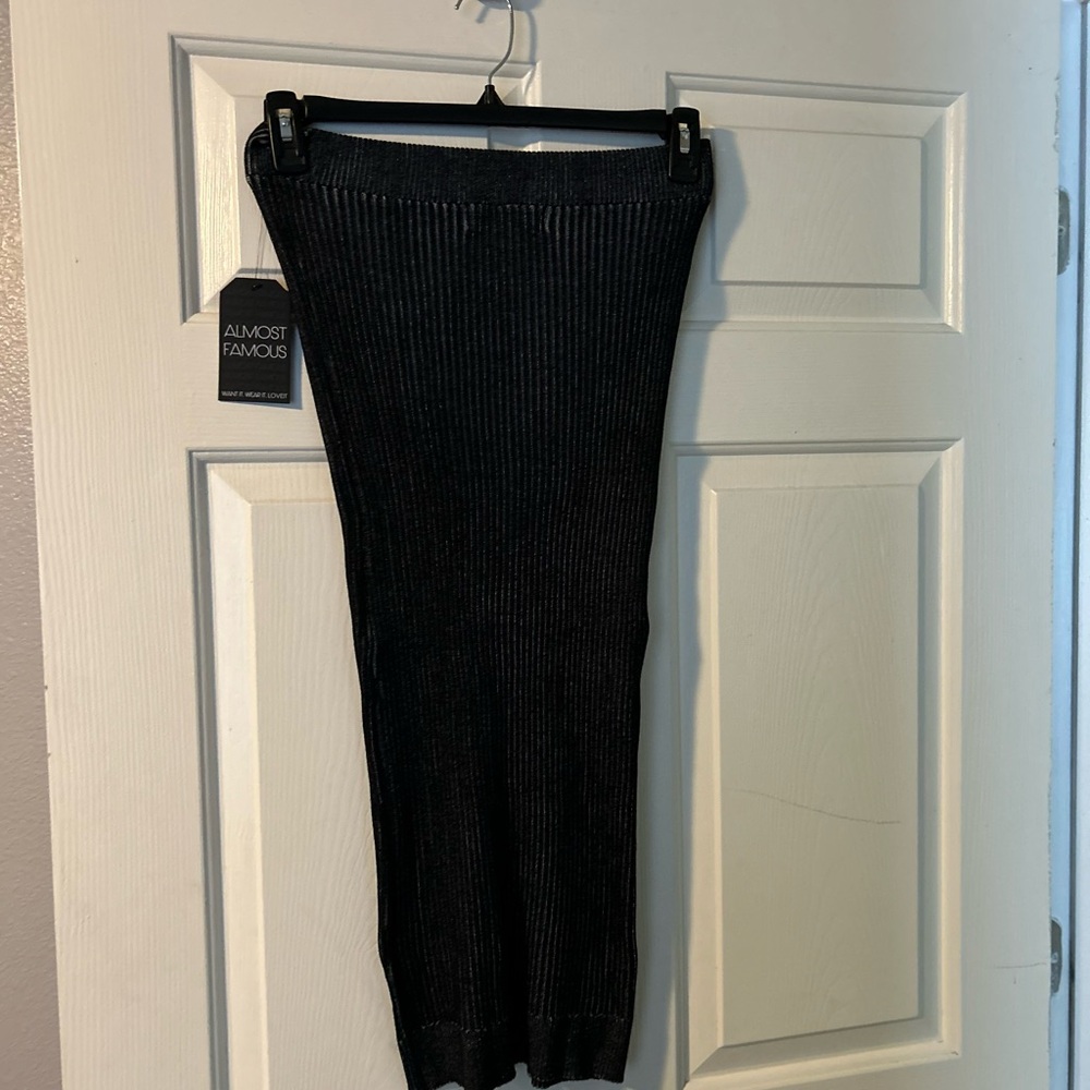 Black skirt